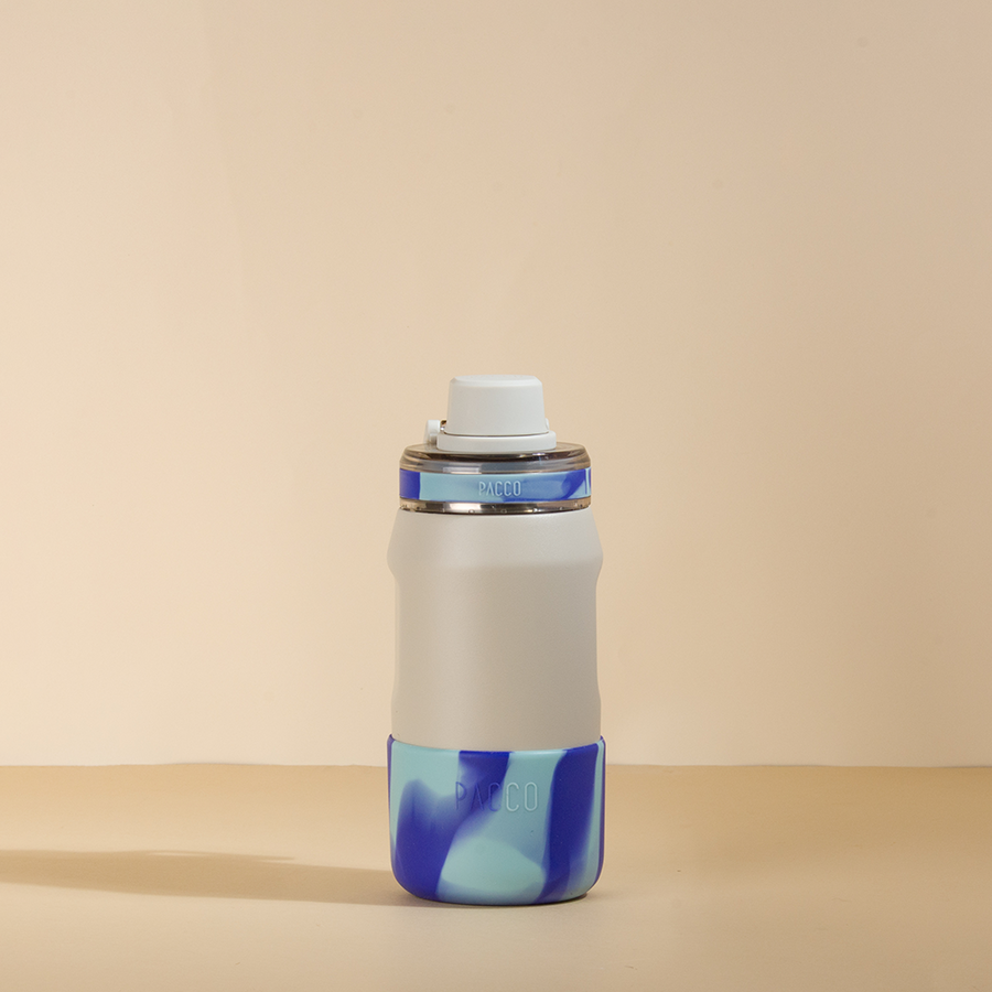 #cor_blur trust blue