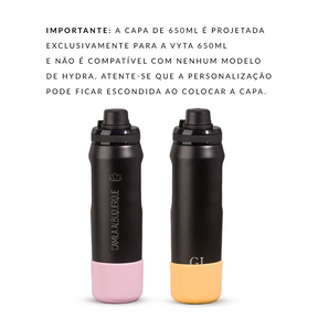 Garrafa térmica PACCO Vyta 650ml personalizada com as capas de silicone protetoras, alertando que a capa pode cobrir a gravação