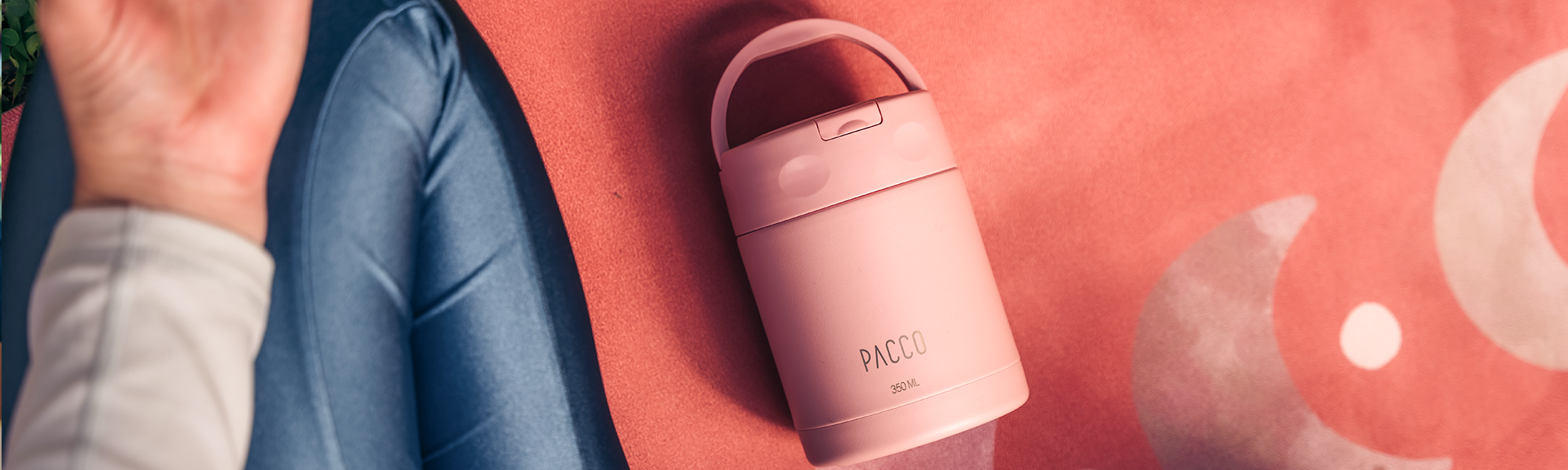 Pote térmico FoodJar da PACCO 350ml na cor rose, ideal para levar lanches e frutas.
