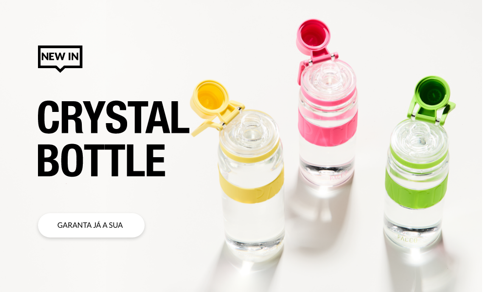 Banner da coleção Crystal Bottle PACCO: garrafas em Tritan nas cores Verde Limão, Rosa Pink e Amarelo.